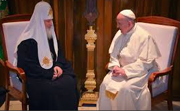 Featured image for “L’abbraccio fra il Patriarca Kirill e Papa Francesco”