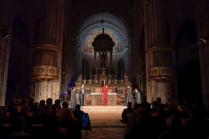 Featured image for “Milano: Assassinio nella cattedrale di T. S. Eliot”