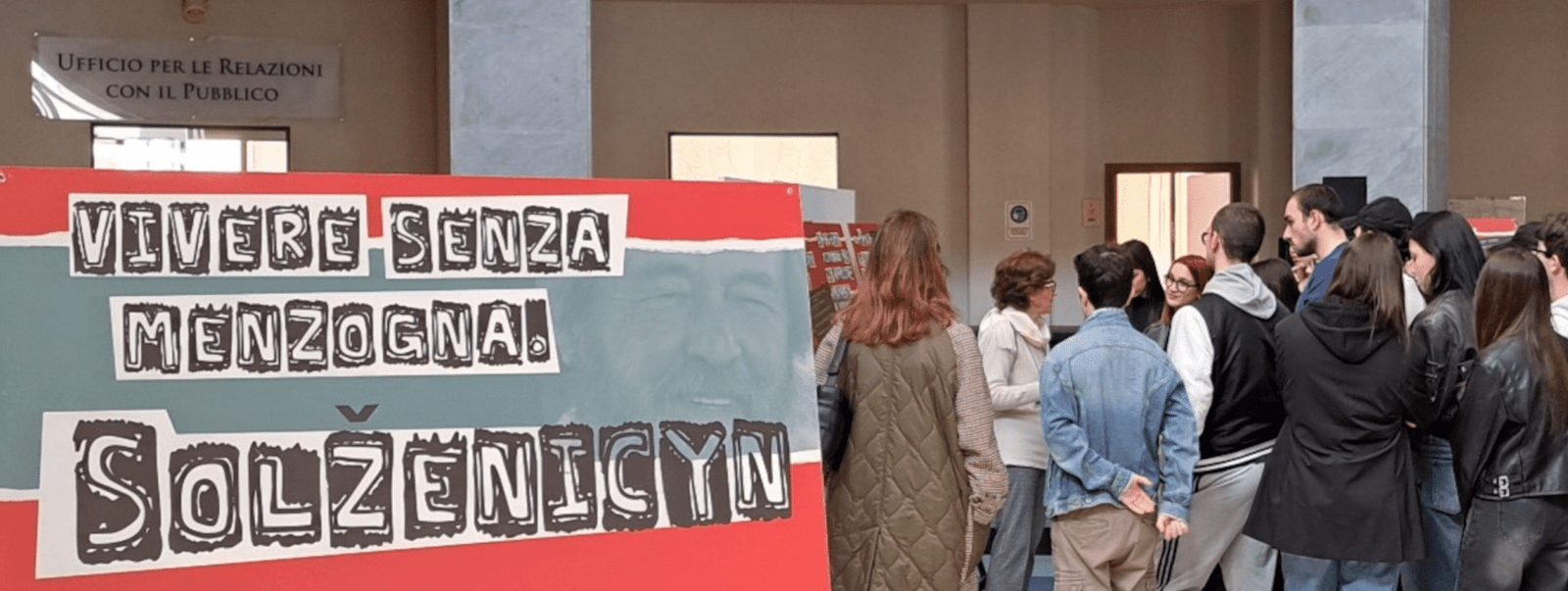 Featured image for “Vivere senza menzogna. Incontri attorno a una mostra”