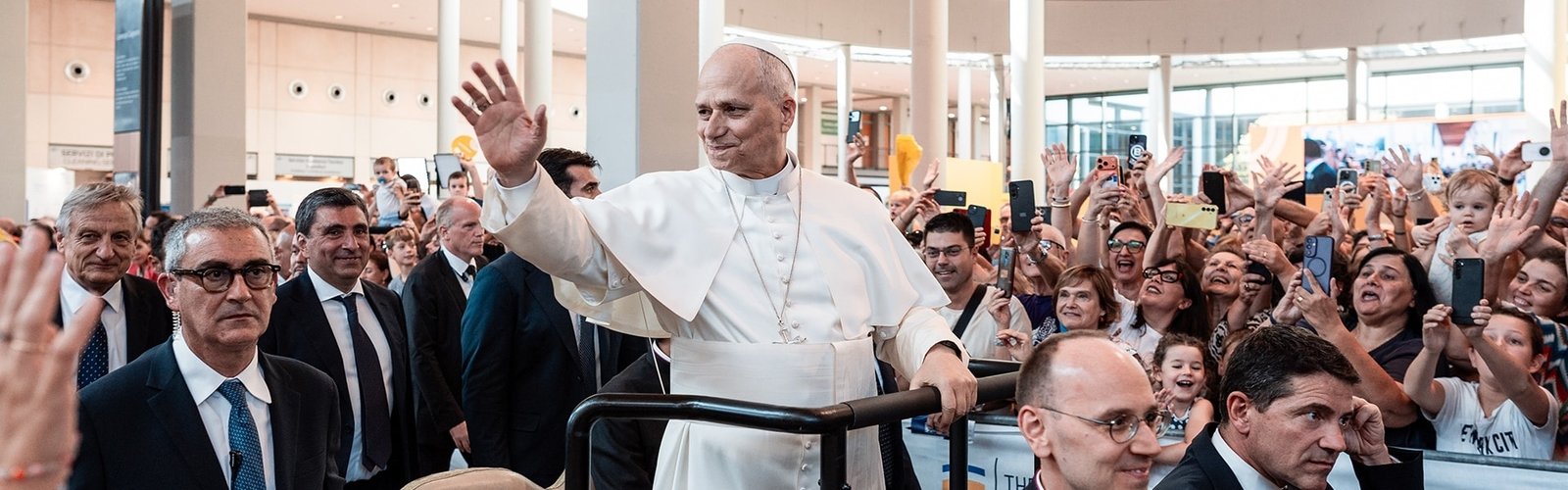 Featured image for “Papa Leone XIV al Meeting”